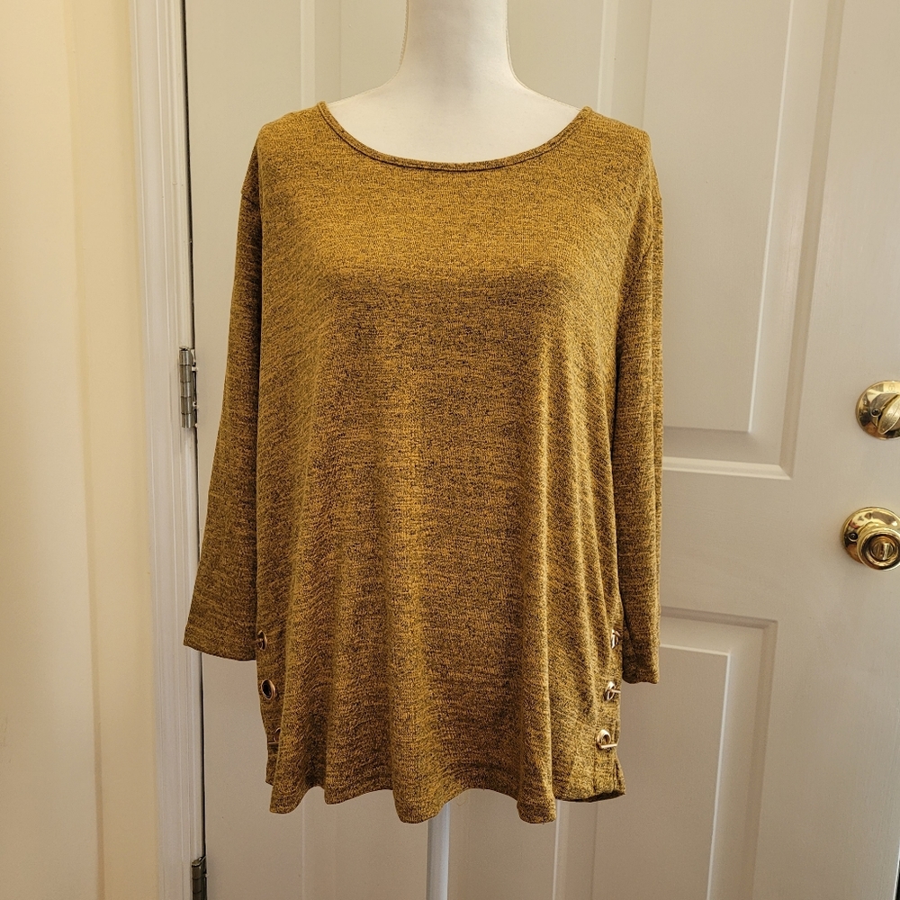 NWT NY Collection Woman Mustard Top Size 2X